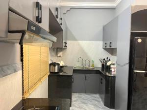 Køkken eller tekøkken på Visal Homestay