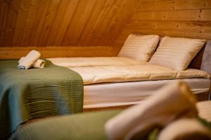 Photo de la galerie de l'établissement Karmuszka Leśna Weranda, à Łukta 28 autres photos