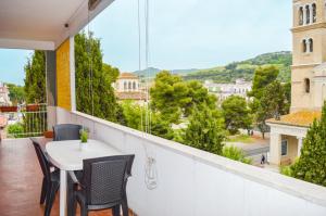 Nespecifikovaný výhled na hory nebo výhled na hory při pohledu z apartmánu