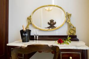 Photo de la galerie de l'établissement Habitacion Cantarelus, à Castellví de la Marca