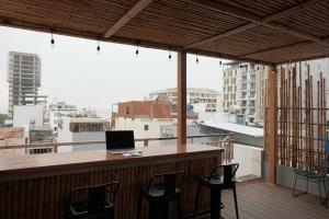 En balkon eller terrasse på Lune Boutique Apartment Da Nang