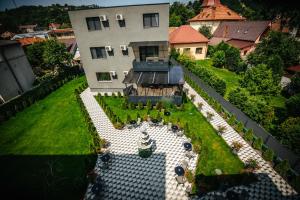 Vườn quanh Fit Residence