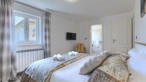 Afbeelding uit fotogalerij van Rustic villa Pietro with panoramic view in Motovun in Motovun +31 foto's