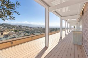 Balkón nebo terasa v ubytování Sercotel HMO Martina