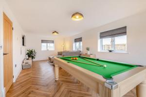 Billardbord på 4 Bed in Pleasley Vale oc-c30857