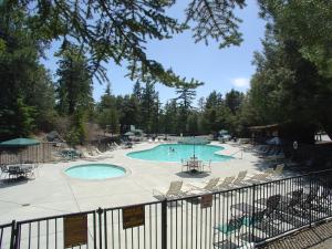 Idyllwild Camping Resort Wheelchair Accessible Cottage