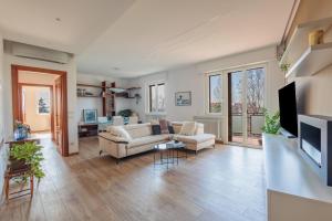 Khu vực ghế ngồi tại Appartamento tra Milano, Bergamo e Brescia