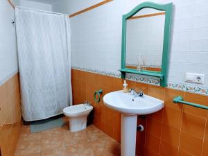 Phòng tắm tại El Oasis de Castil 2