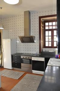 Køkken eller tekøkken på Solar do Sebolido