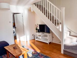 Et opholdsområde på Your Twickenham Nest near the Stadium