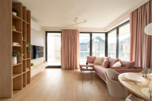 Et tv og/eller underholdning på Laguna Beskidów Resort - Apartament Pudrowy