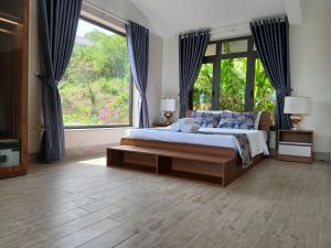 En eller flere senge i et værelse på Sunrise hill resort + 50 billeder