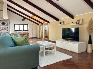 TV/trung tâm giải trí tại QuickHome Bianca Luce