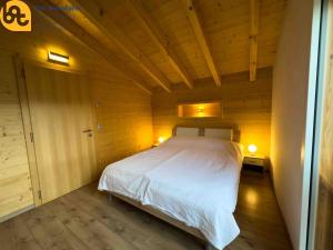 Postel nebo postele na pokoji v ubytování Katver 72, joli appartement avec balcon, proche du centre du village