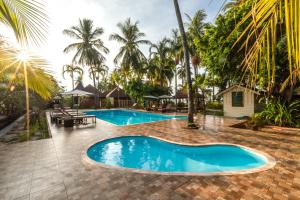 een afbeelding van een zwembad in een resort bij Koh Mook Sivalai Beach Resort in Ko Mook