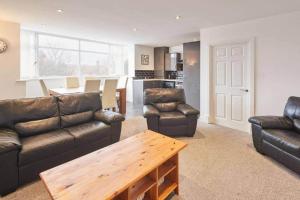 Posezení v ubytování 2-Bedroom Serviced Apartment Marske-by-the-Sea 2