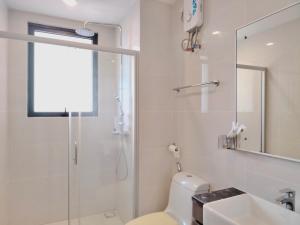 Et badeværelse på Deluxe 3 Bedroom Garden View + 130 billeder