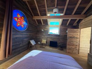 Et tv og/eller underholdning på Le Nid des Roches