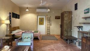 Gallery image of Morjim yoga house Goa in Chopdem