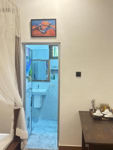 Et badeværelse på Sunset view cabana