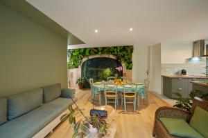 Køkken eller tekøkken på 3p - 70m2 CAPUCINE au calme avec jardins