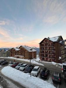 Bright studio in Risoul ski on foot and comfort om vinteren