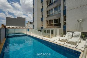 Swimmingpoolen hos eller tæt på Apto c/ Churrasqueira e Jacuzzi CCG1403