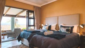 En eller flere senge i et værelse på Breathe Accommodation