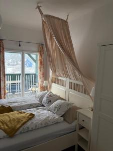 Postel nebo postele na pokoji v ubytování Gasthof Safran