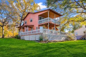 Bygningen som feriehuset ligger i