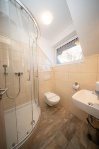 Et badeværelse på Wellness Penzión Ski Jezersko