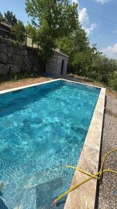 Hồ bơi trong/gần Villa des rives & chevaux 07