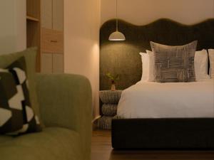 Postel nebo postele na pokoji v ubytování Botany House Boutique Retreat