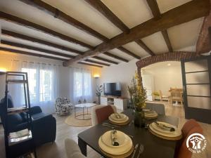 TV a/nebo společenská místnost v ubytování Aqui sem be