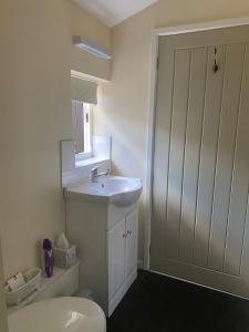 Phòng tắm tại The Stable +15 ảnh