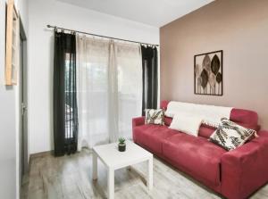 Ảnh trong thư viện ảnh của T2 moderne avec piscine, terrasse et parking privé ở Uzès