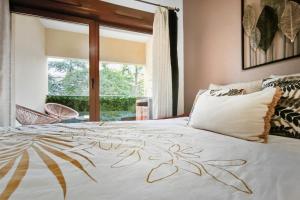 Ảnh trong thư viện ảnh của T2 moderne avec piscine, terrasse et parking privé ở Uzès +25 ảnh