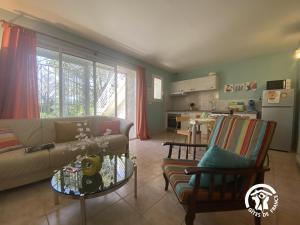 Køkken eller tekøkken på Le tilleul du parc de la dame