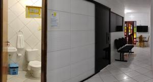 Et badeværelse på Casa Eco Via Norte - MCZ