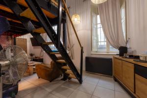 Køkken eller tekøkken på Au spa de LLea Suite rétro + 17 billeder