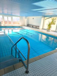 Swimmingpoolen hos eller tæt på Ferienwohnung Watzmann Nesterl