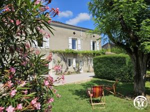 En have udenfor La surprise des jumelles