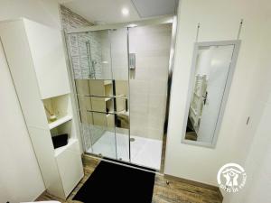 Phòng tắm tại La detente +21 ảnh