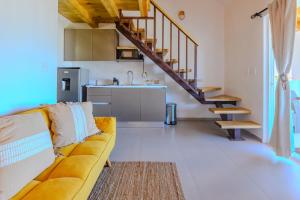 Køkken eller tekøkken på Loft Moderno a Pasos de la Playa con Piscina by Caribbean Paradise Rentals