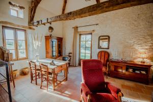 Posezení v ubytování Chez Philippe Parenthèse en campagne