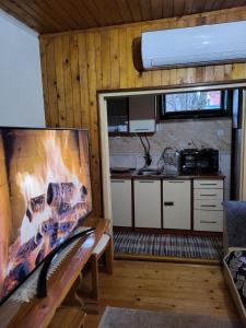 Nhà bếp/bếp nhỏ tại Old Town House!