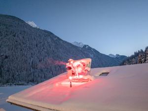 En generel udsigt til bjerge eller udsigt til bjerge taget fra lejligheden