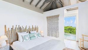 Postel nebo postele na pokoji v ubytování Amnios + 26 fotografií