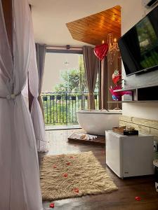 Et tv og/eller underholdning på Château des Moulins - Boutique Hotel + 37 billeder