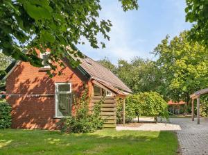 Zahrada ubytování Sfeervol huisje in Friesland